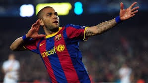 在FPS这条卷王的赛道上，腾讯还能给出新解法