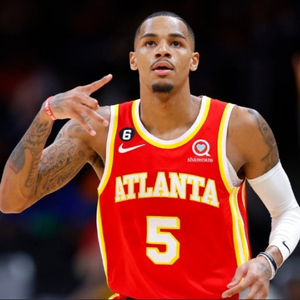 苏炳添和巩 苏炳添和巩