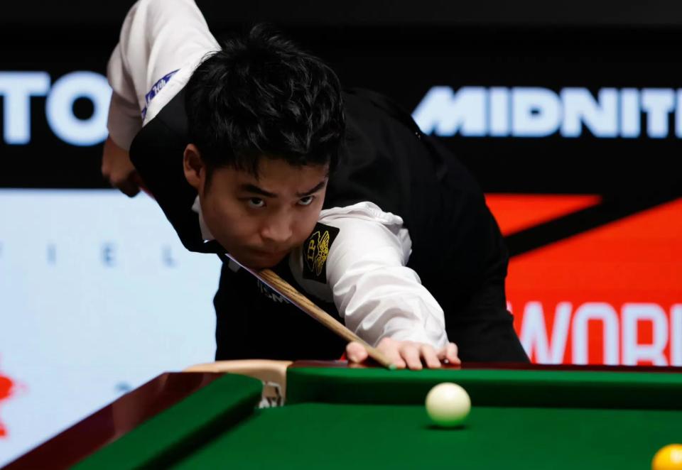 他深知单凭 他深知单凭